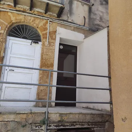 Magilu Casa בית נופש אגריג'נטו